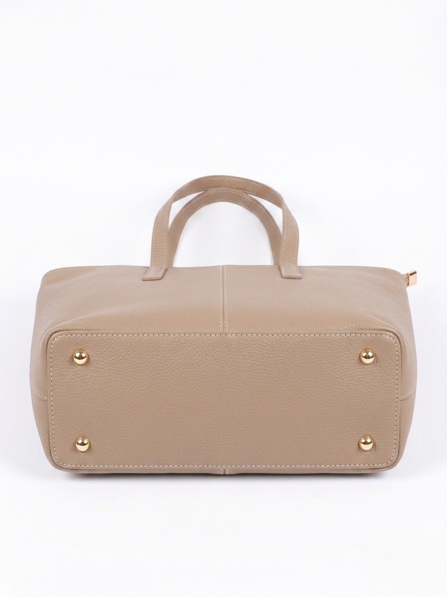 Chic Carry Tote Bag - Image 4